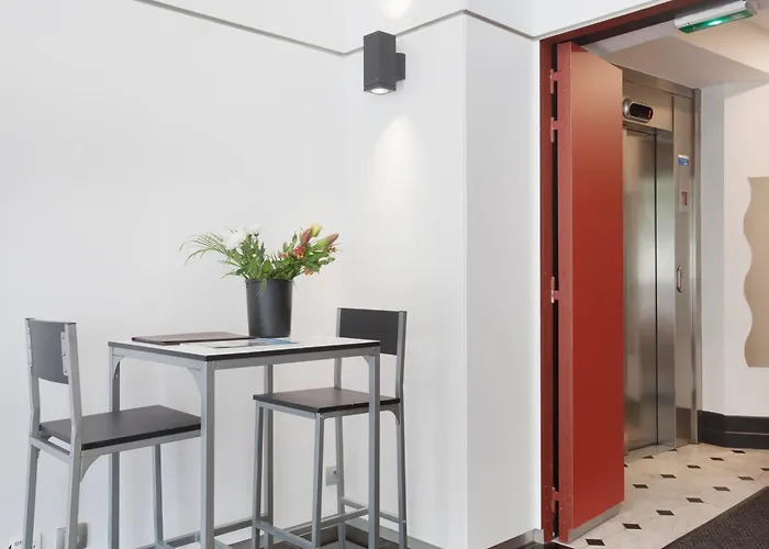 Odalys - Centre Apartahotel Niza