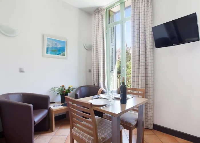 Odalys - Centre Apartmanhotel Nizza